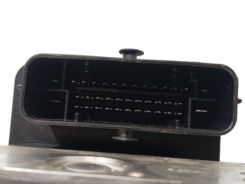 Recambio de abs para skoda octavia combi (5e5) rs referencia OEM IAM 3Q0614517T 3Q0907379T 10022006704