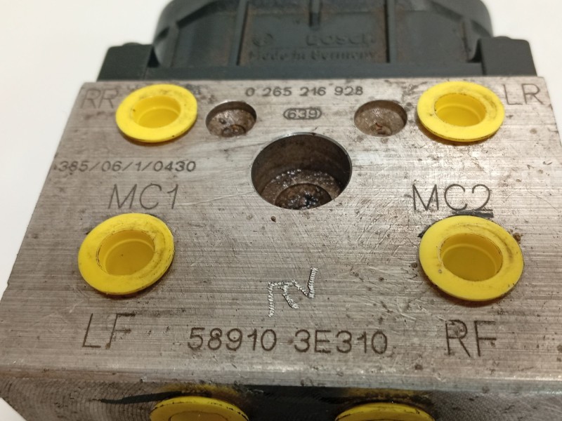 Recambio de abs para kia sorento 2.5 crdi ex referencia OEM IAM 589103E310 0265216928 0273004660