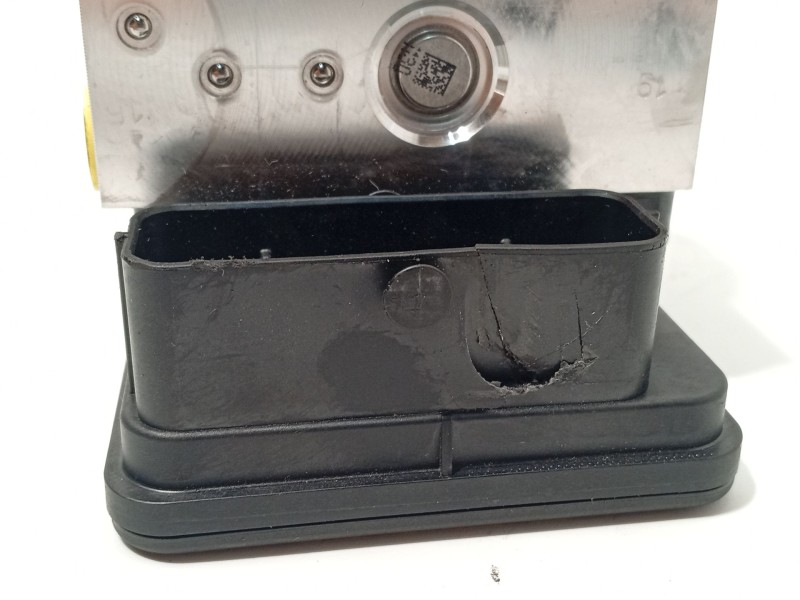 Recambio de abs para dacia sandero iii 1.0 tce 100 referencia OEM IAM 476609242R 10022030564 28517155223