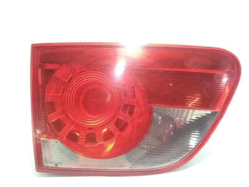 PILOTO TRASERO IZQUIERDO INTERIOR 5P8945107B 5P8945093D