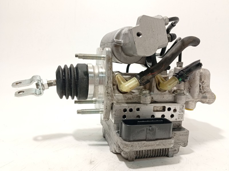Recambio de abs para toyota yaris hsd active referencia OEM IAM 4721052370 4727047030 A16F282