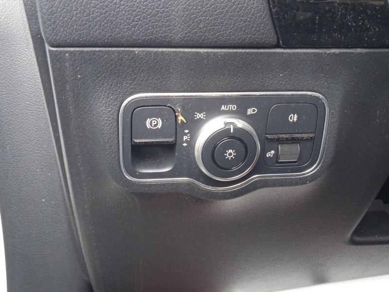 mercedes-benz clase b sports tourer (w247) del año 2021