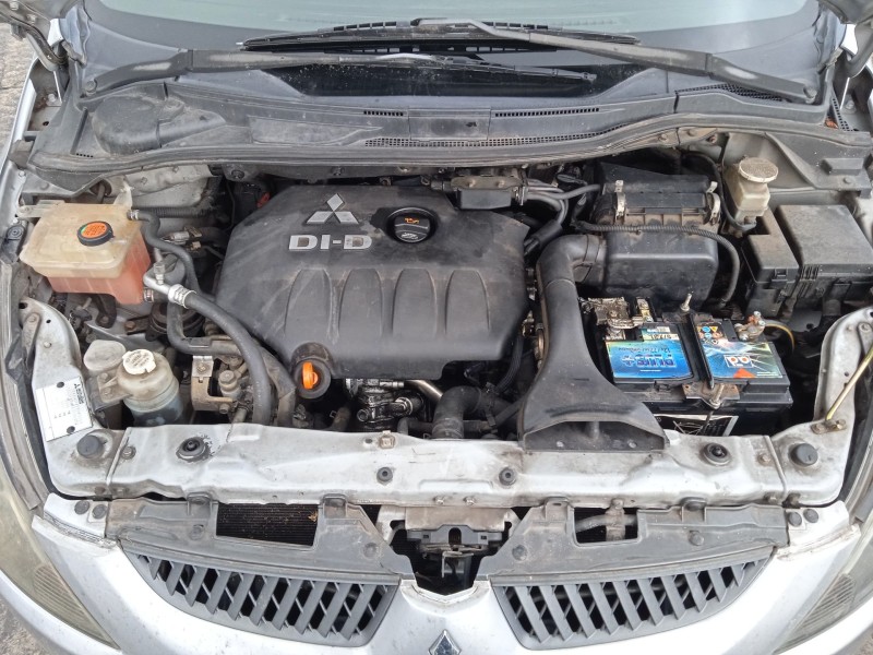 mitsubishi grandis (na_w) del año 2005