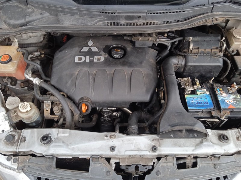 mitsubishi grandis (na_w) del año 2005