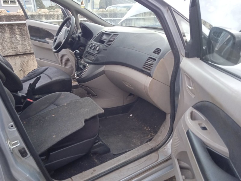 mitsubishi grandis (na_w) del año 2005