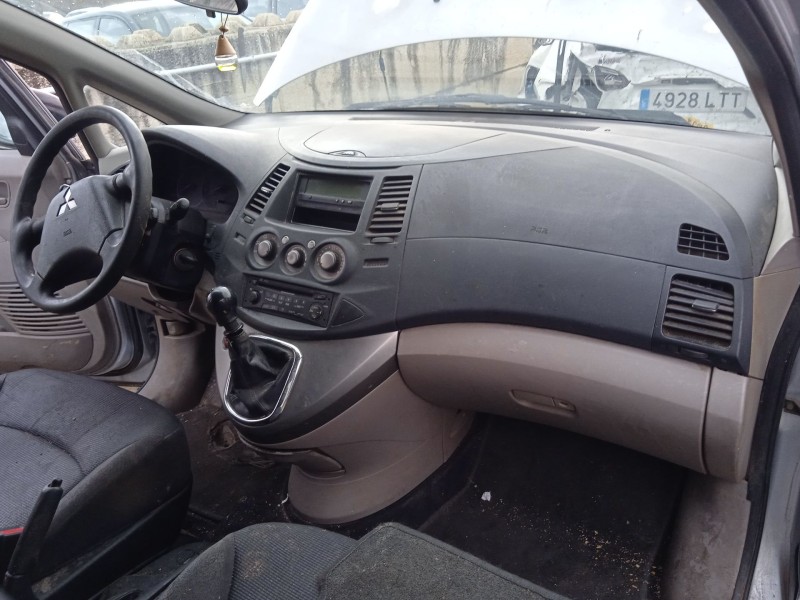 mitsubishi grandis (na_w) del año 2005