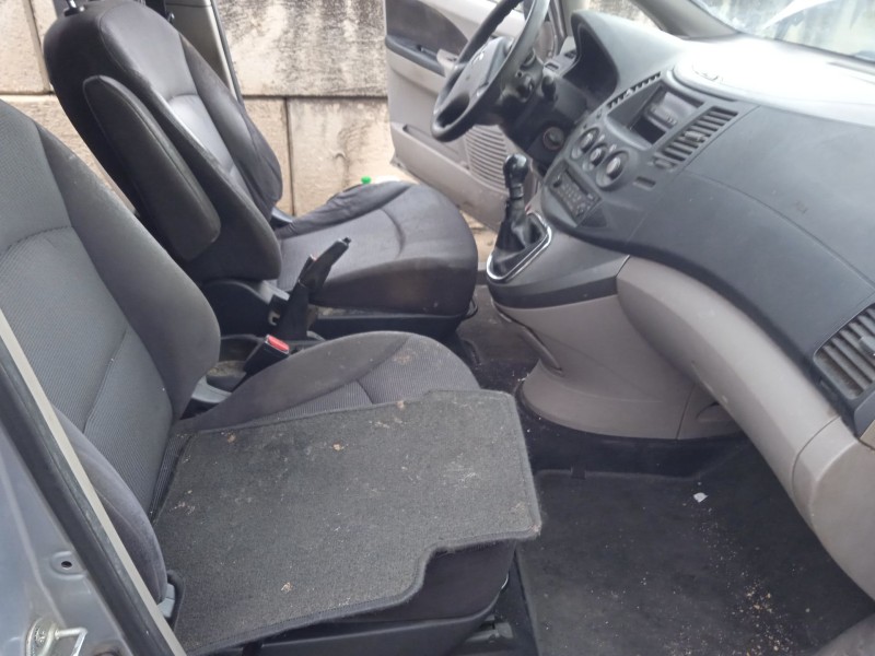 mitsubishi grandis (na_w) del año 2005