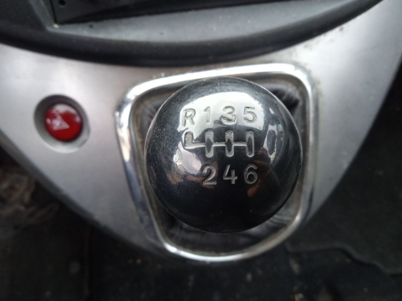 mitsubishi grandis (na_w) del año 2005