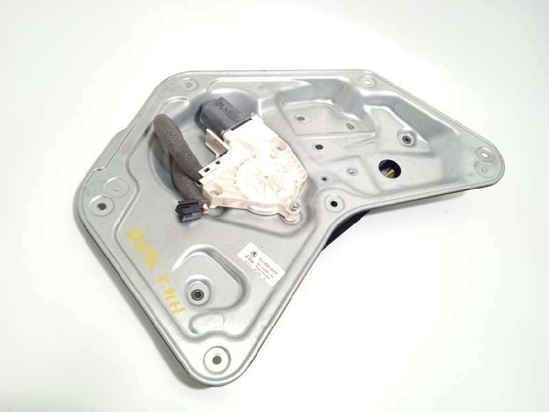 ELEVALUNAS TRASERO DERECHO 5L0959812A 5L0839402B