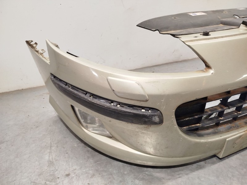 Recambio de paragolpes delantero para peugeot 407 sw (6e_, 6d_) 2.0 hdi 135 referencia OEM IAM 7401RC  