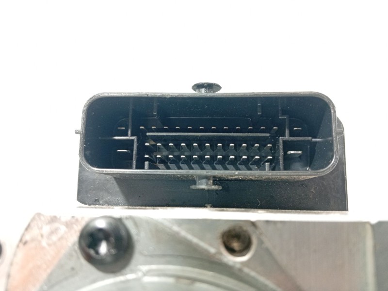 Recambio de abs para hyundai i20 active style active bluedrive referencia OEM IAM 58920C8280 6158945200 C858924550