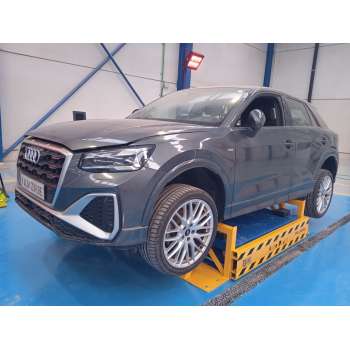 AUDI Q2 (GAB, GAG) de desguace