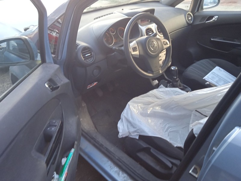 opel corsa d (s07) del año 2007