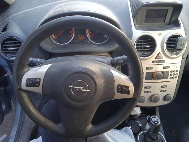 opel corsa d (s07) del año 2007
