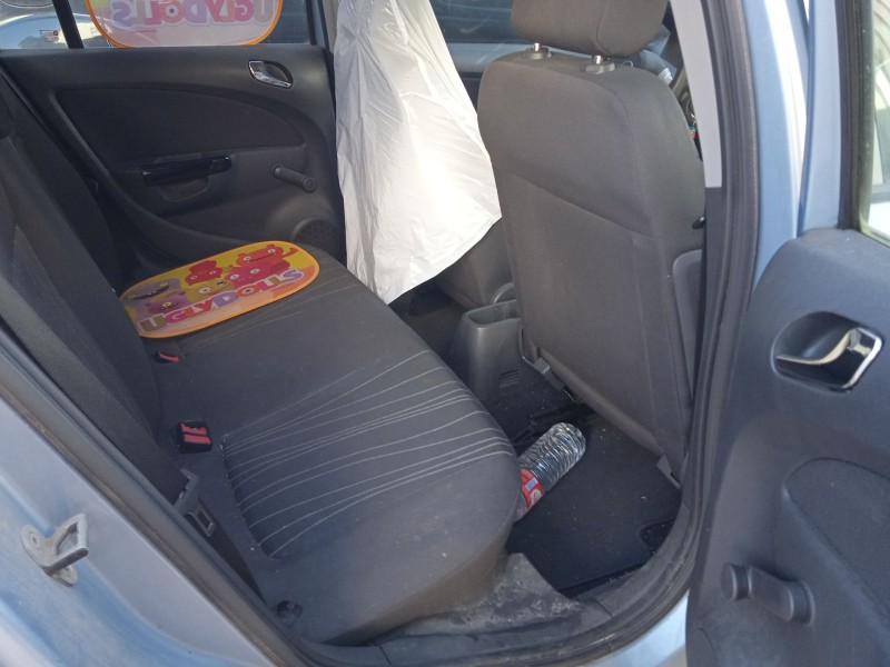 opel corsa d (s07) del año 2007