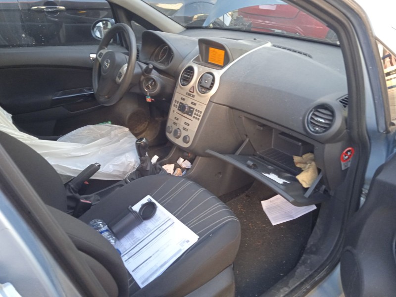 opel corsa d (s07) del año 2007