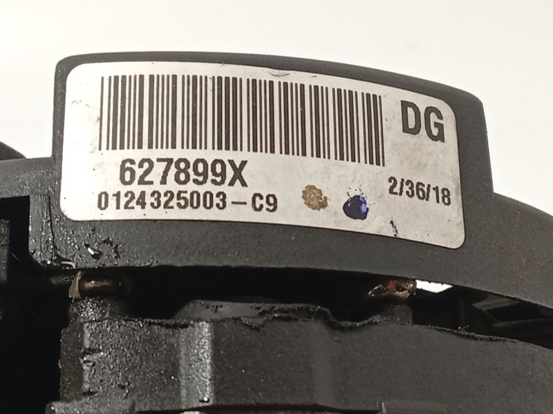 Recambio de alternador para volkswagen polo (6n2) 1.4 tdi referencia OEM IAM 627899X  0124325003
