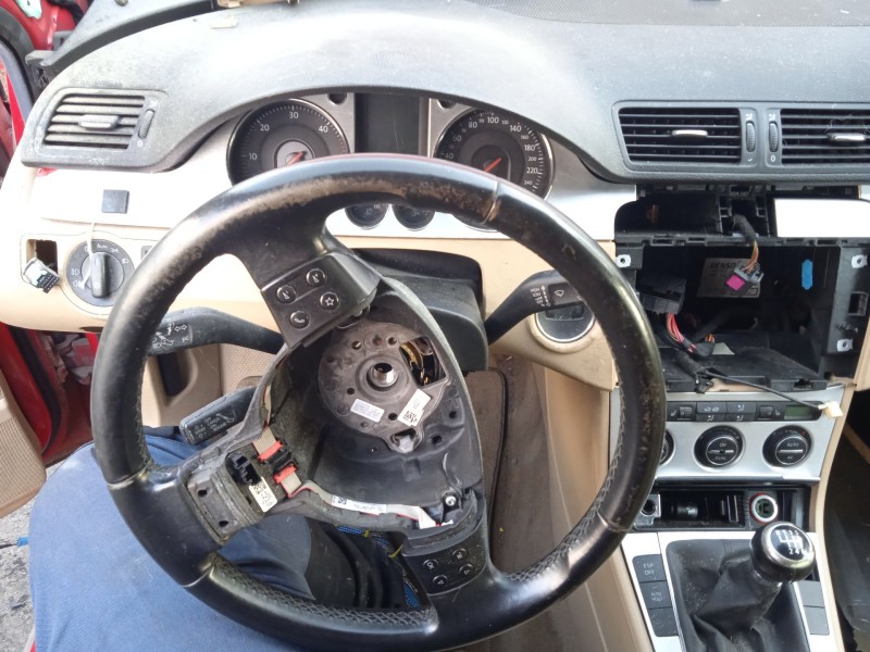 volkswagen passat b6 variant (3c5) del año 2008