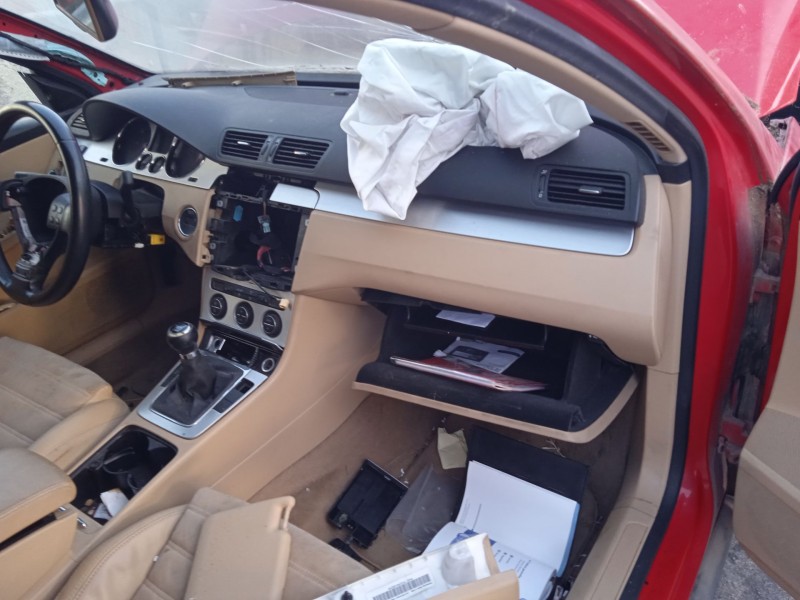 volkswagen passat b6 variant (3c5) del año 2008