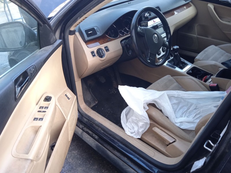 volkswagen passat b6 variant (3c5) del año 2007