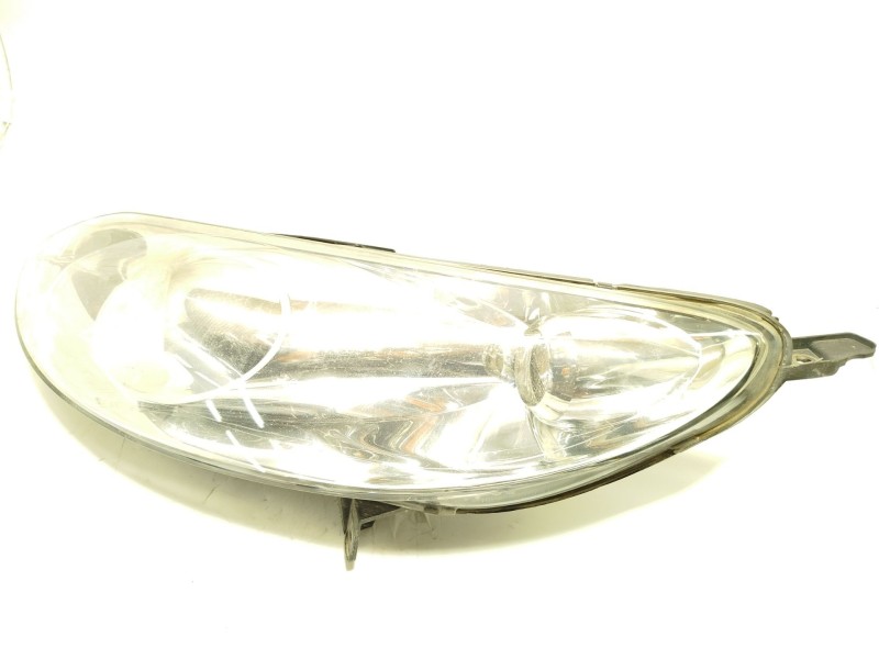 Recambio de faro izquierdo para peugeot 407 sw (6e_, 6d_) 2.0 hdi 135 referencia OEM IAM 620892  0301213273