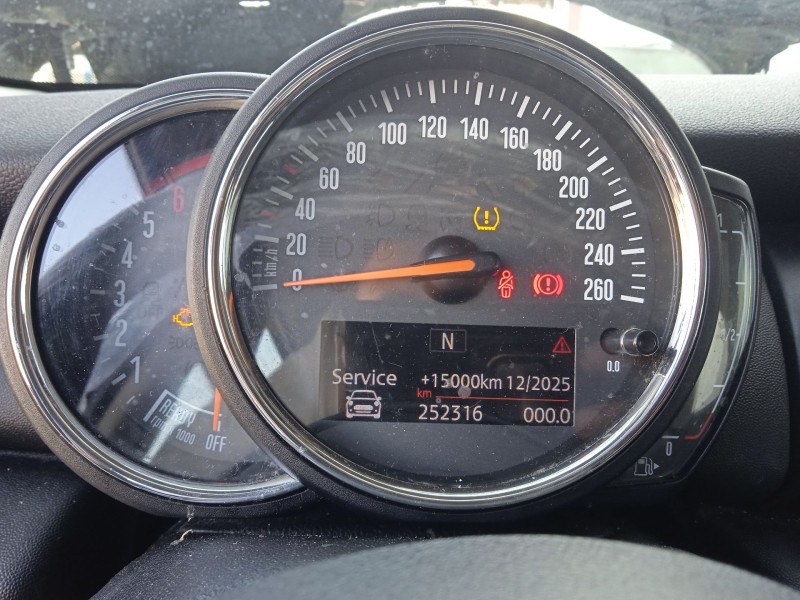 mini mini (f55) del año 2017