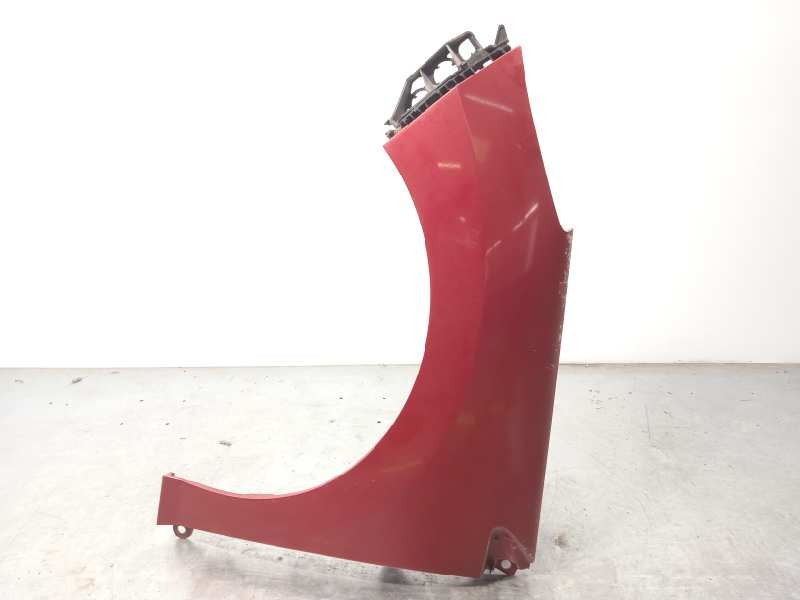 ALETA DELANTERA IZQUIERDA 7840W1 