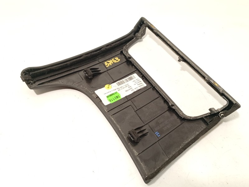 Recambio de embellecedor para audi r8 (4s3, 4sp) 5.2 fsi quattro referencia OEM IAM 4S1857927B38M  