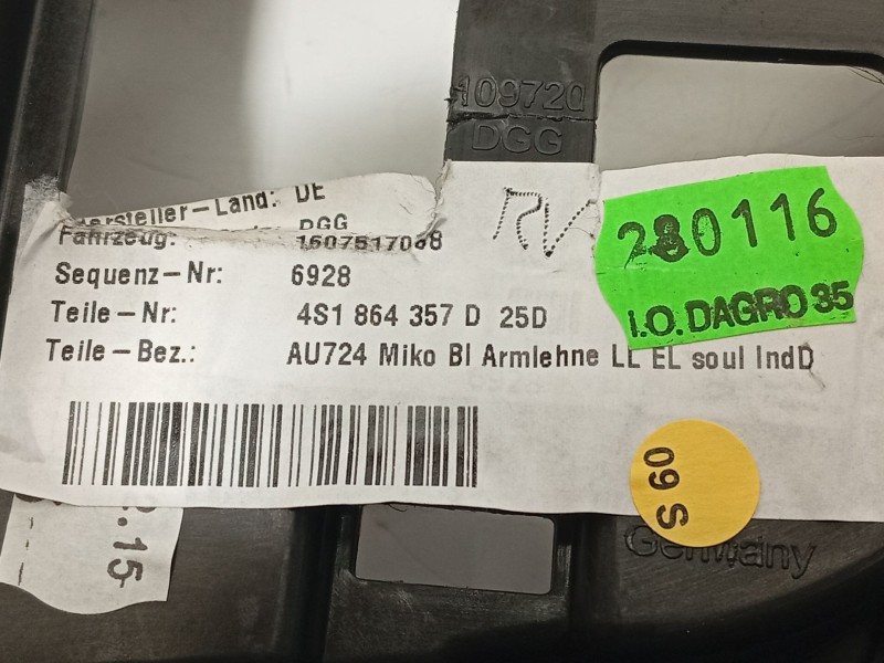 Recambio de consola central para audi r8 (4s3, 4sp) 5.2 fsi quattro referencia OEM IAM 4S1864357D25D  