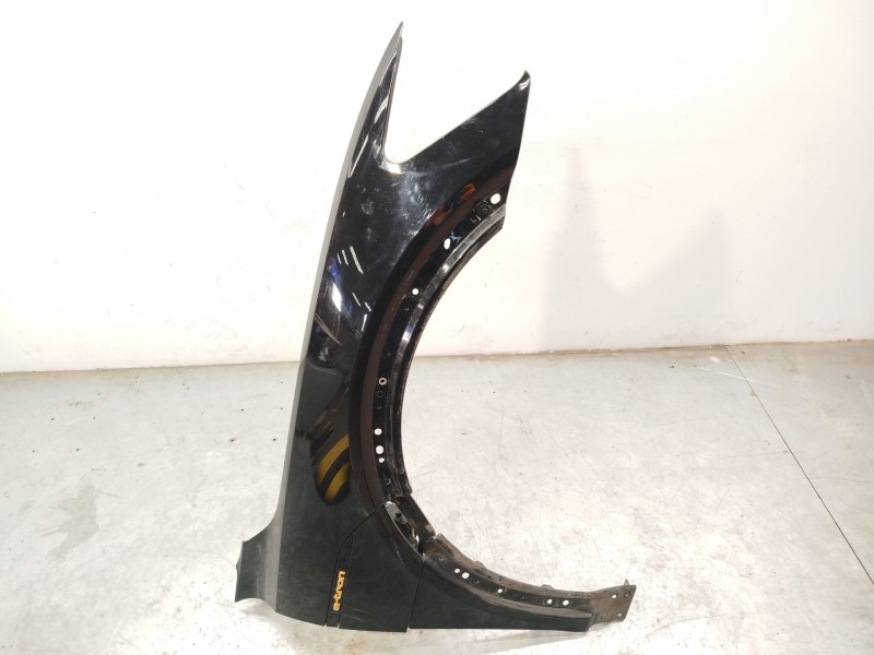 Recambio de aleta delantera derecha para audi e-tron (gen) 50 quattro referencia OEM IAM 4KE821022C  