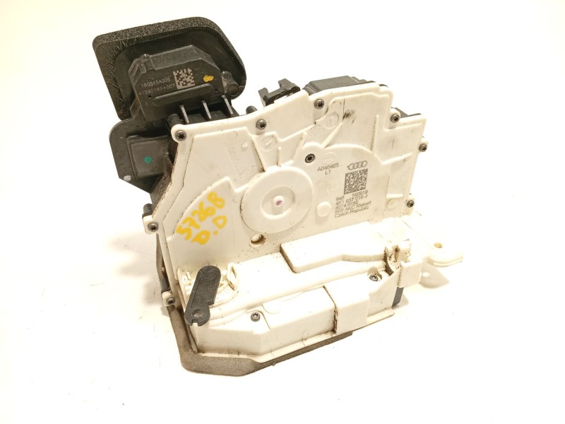 Recambio de cerradura puerta delantera derecha para audi e-tron (gen) 50 quattro referencia OEM IAM 4K1837016J  