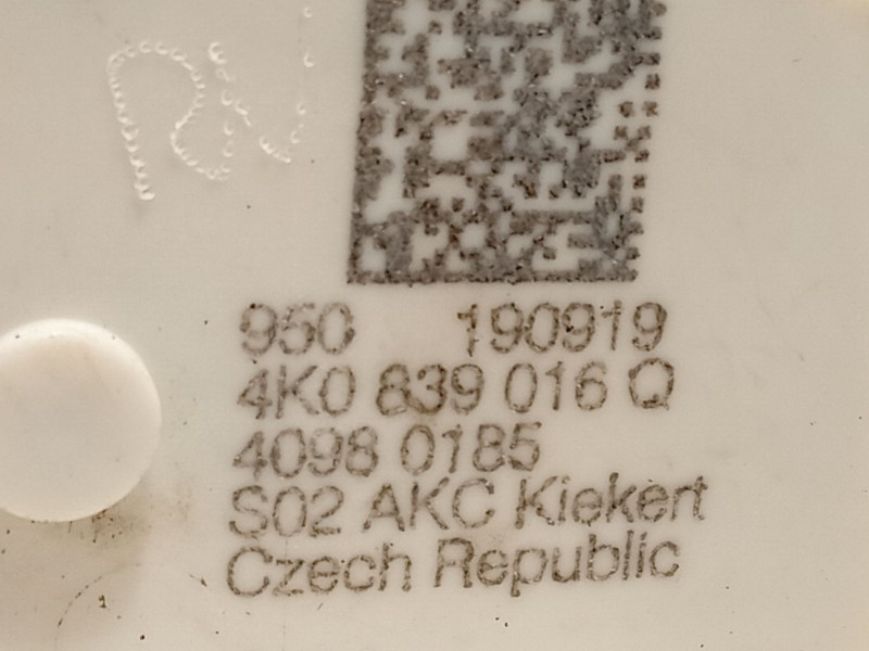 Recambio de cerradura puerta trasera derecha para audi e-tron (gen) 50 quattro referencia OEM IAM 4K0839016Q  