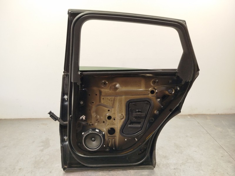 Recambio de puerta trasera derecha para audi e-tron (gen) 50 quattro referencia OEM IAM 4KE833052A  