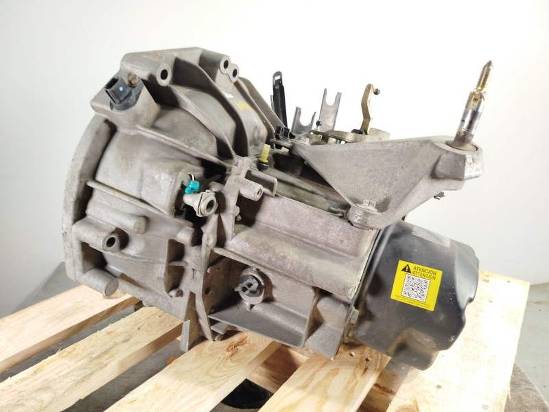 Recambio de caja cambios para nissan micra iii (k12) 1.2 16v referencia OEM IAM JH3103 32010AX603 