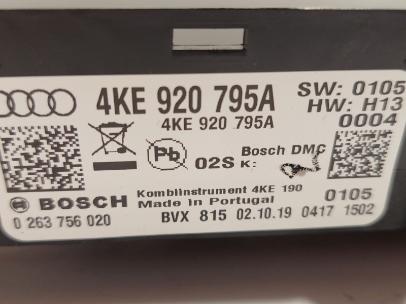 Recambio de cuadro instrumentos para audi e-tron (gen) 50 quattro referencia OEM IAM 4KE920795A  0263756020