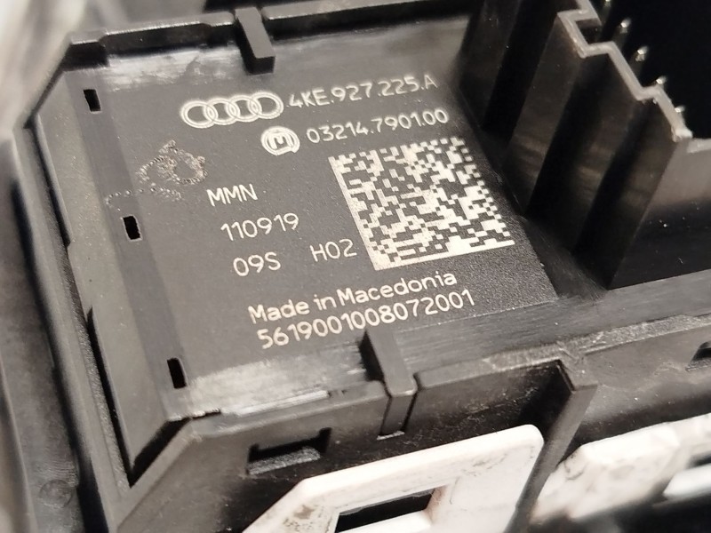 Recambio de palanca cambio para audi e-tron (gen) 50 quattro referencia OEM IAM 4KL713041ATYU 4KE927225A 