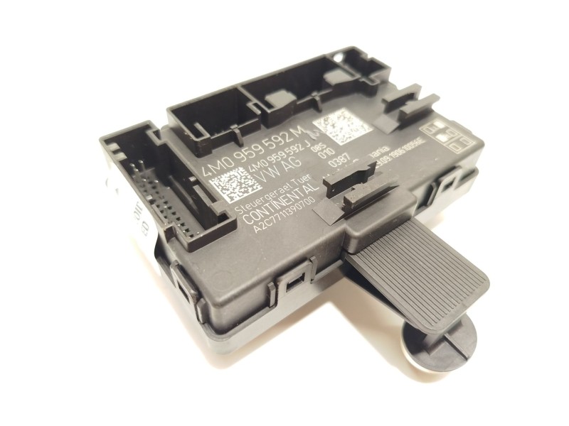 Recambio de centralita confort para audi e-tron (gen) 50 quattro referencia OEM IAM 4M0959592M  A2C7711390700