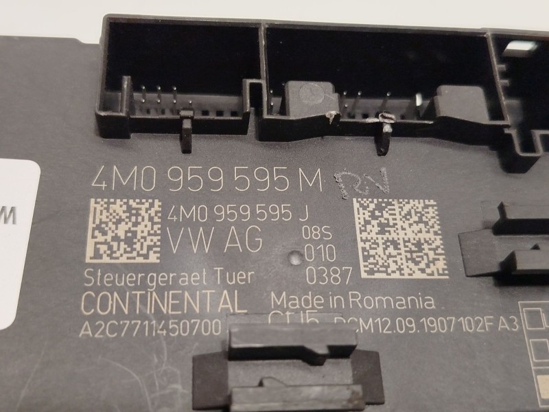 Recambio de centralita confort para audi e-tron (gen) 50 quattro referencia OEM IAM 4M0959595M  A2C7711450700