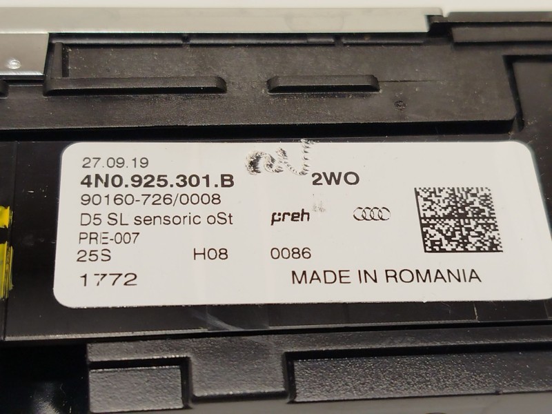Recambio de mando multifuncion para audi e-tron (gen) 50 quattro referencia OEM IAM 4N0925301B  