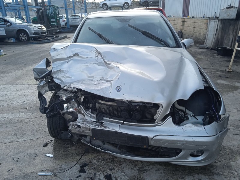 mercedes-benz clase c (w203) del año 2005