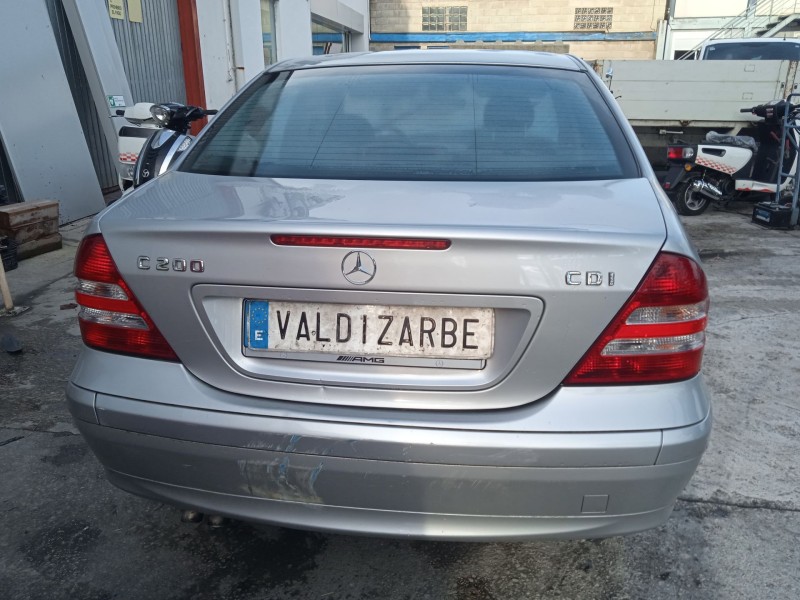 mercedes-benz clase c (w203) del año 2005