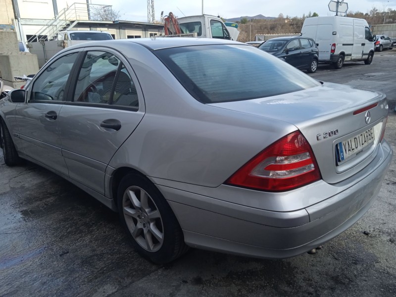 mercedes-benz clase c (w203) del año 2005