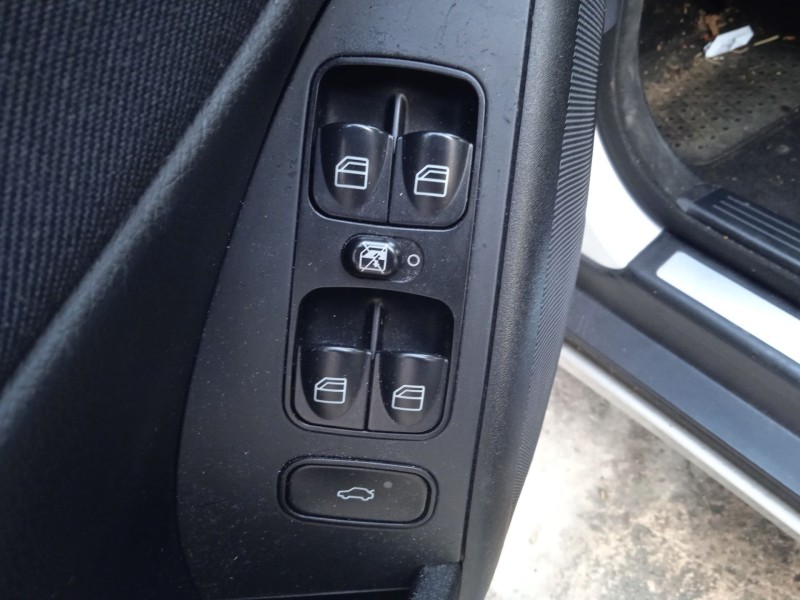 mercedes-benz clase c (w203) del año 2005