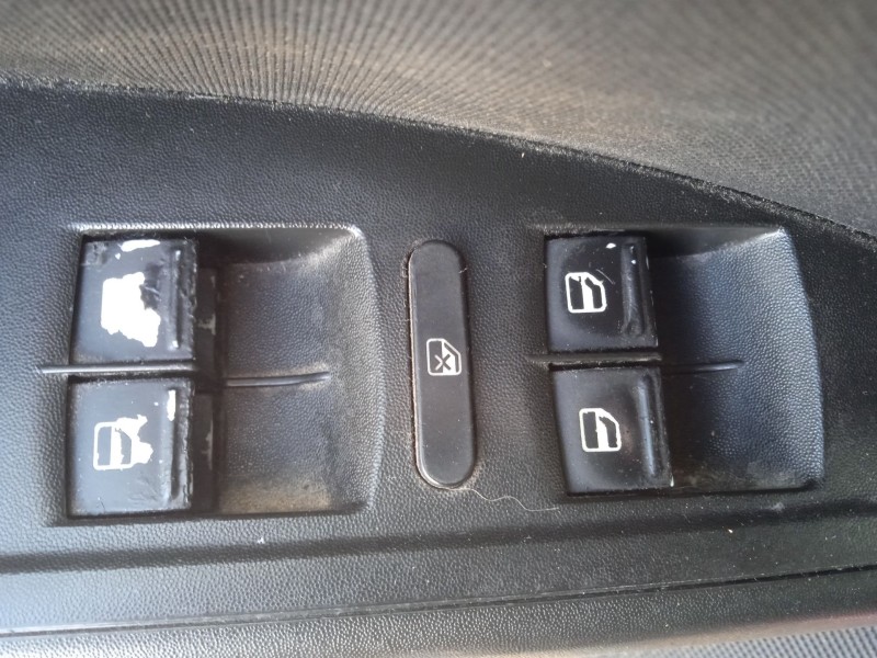 seat altea (5p1) del año 2004