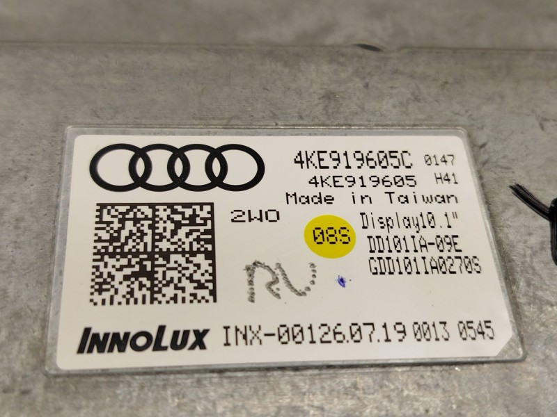 Recambio de pantalla multifuncion para audi e-tron (gen) 50 quattro referencia OEM IAM 4KE919605C  