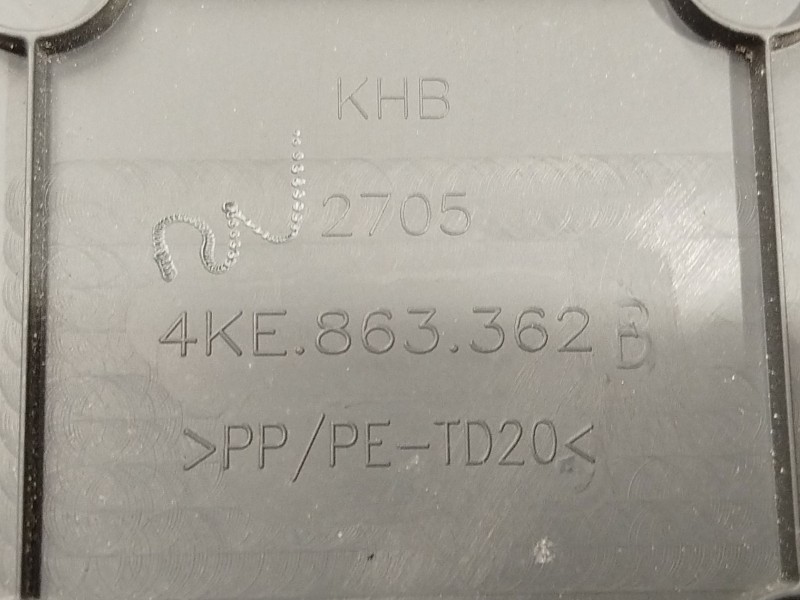 Recambio de compartimento delantero para audi e-tron (gen) 50 quattro referencia OEM IAM 4KE863362B  
