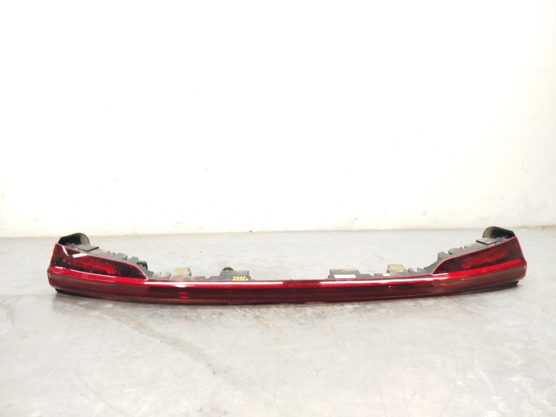 Recambio de piloto trasero central para audi e-tron (gen) 50 quattro referencia OEM IAM 4KE945095D  81790203