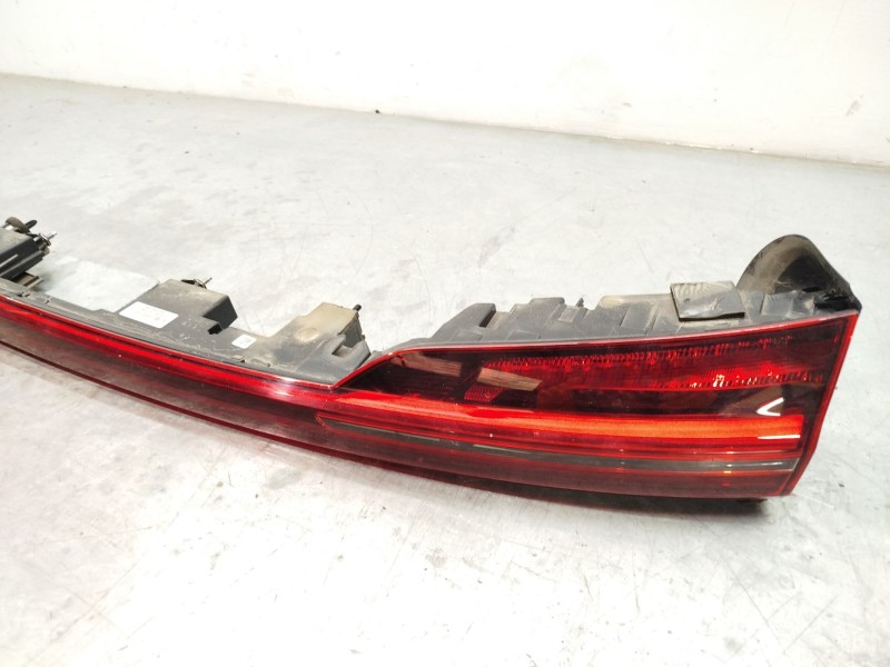 Recambio de piloto trasero central para audi e-tron (gen) 50 quattro referencia OEM IAM 4KE945095D  81790203