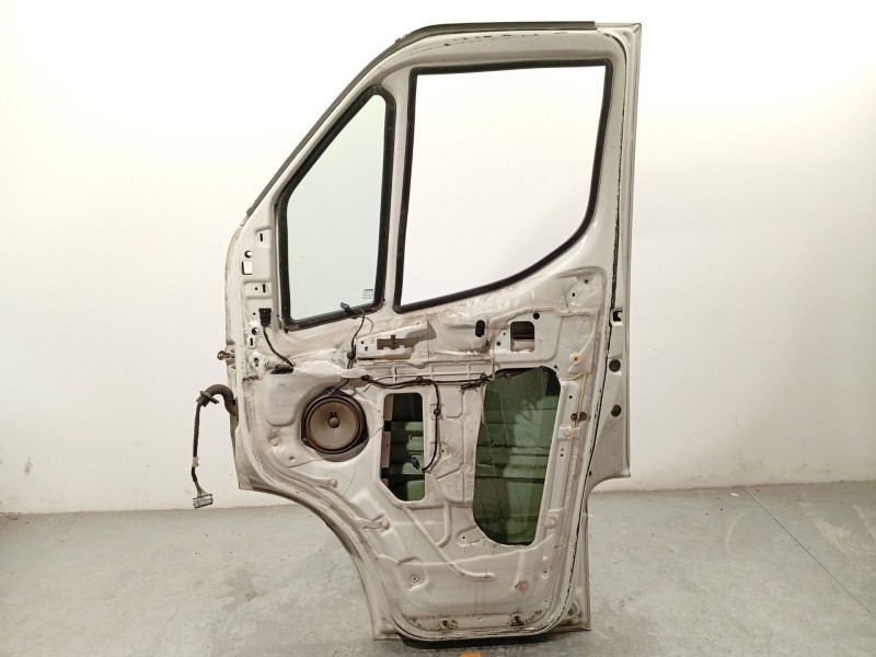 Recambio de puerta delantera derecha para iveco daily vi furgoneta 33s13, 35s13, 35c13 referencia OEM IAM 5801519999  
