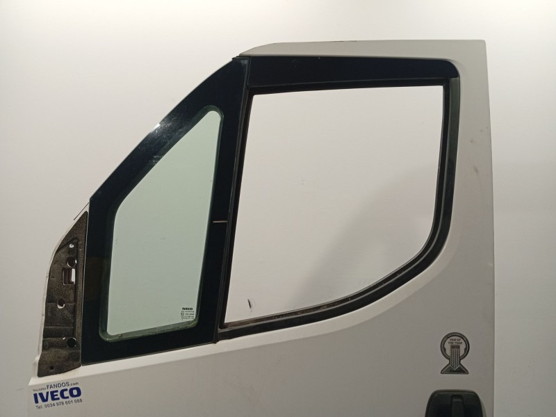 Recambio de puerta delantera izquierda para iveco daily vi furgoneta 33s13, 35s13, 35c13 referencia OEM IAM 5801489558  